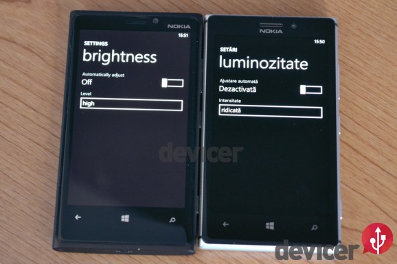 Nokia Lumia 925 and Lumia 920 screen comparison 1